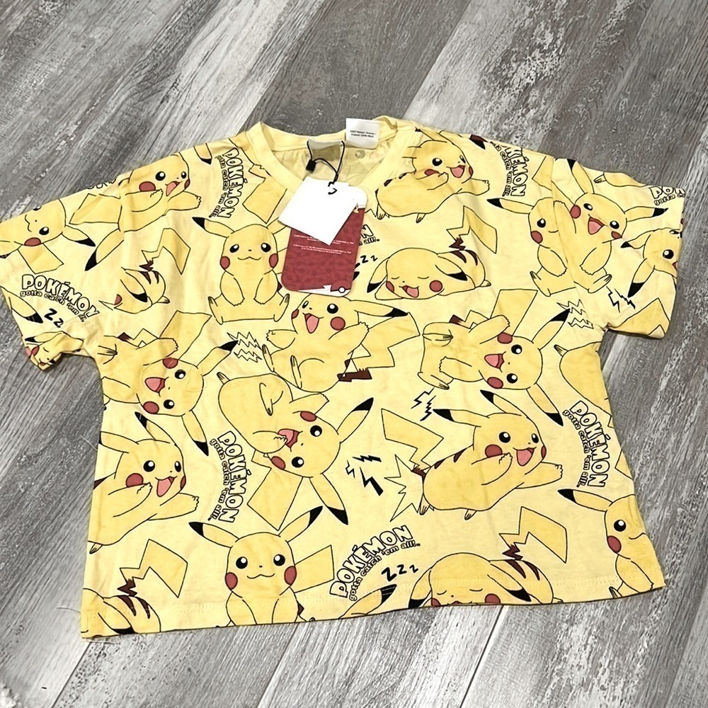 Zara PIKACHU POKÉMON NINTENDO T-SHIRT